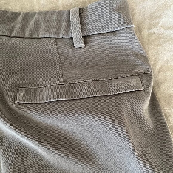 lululemon Men's Commission Pant - Size 34 - Picture 7 of 9
